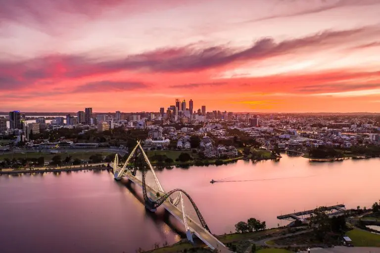 Perth and Brisbane – Tour P2EF
